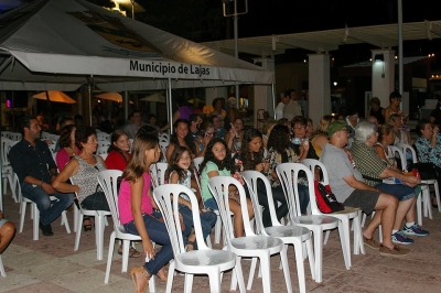 13880410_641309379360235_962071585915471047_n (1)